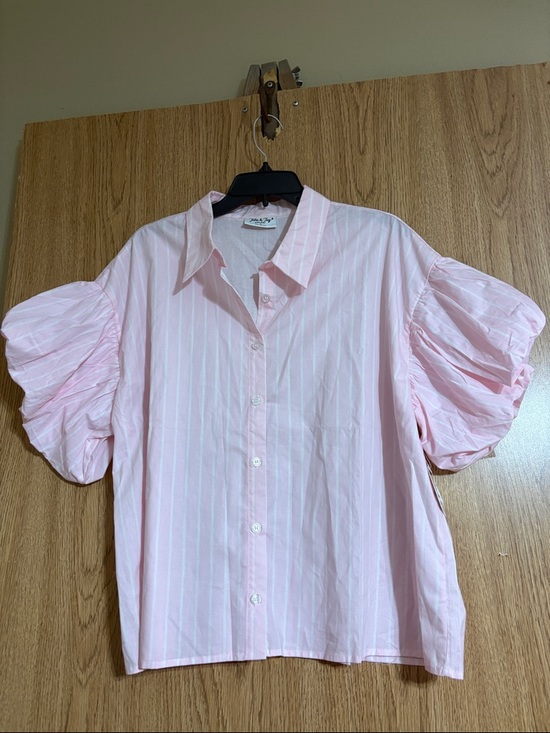 Jolie & Joy by FCT With Love Tops - Jolie & Joy Light Pink Puff-Sleeve Button-Up Blouse